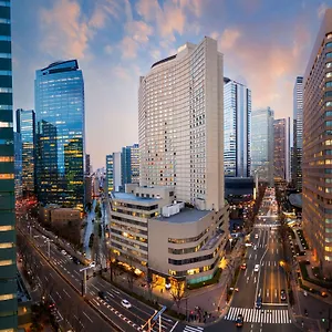 מלון Hilton, טוקיו